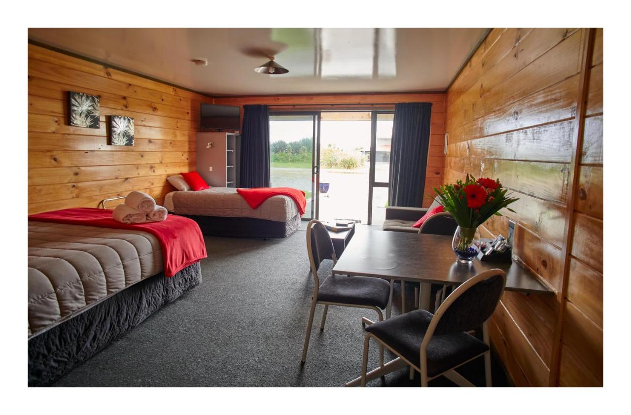 Greymouth Seaside Top 10 Holiday Park מראה חיצוני תמונה