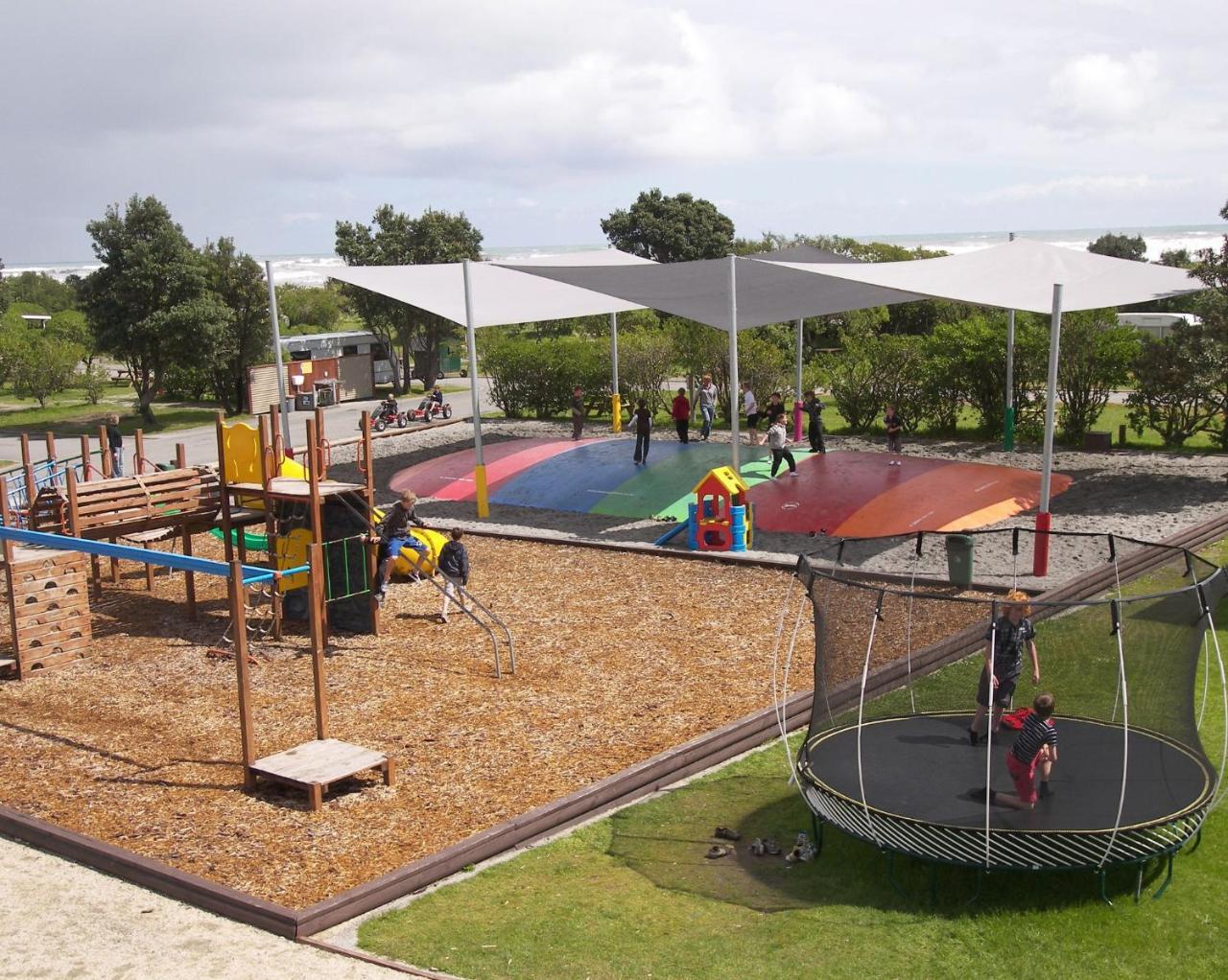 Greymouth Seaside Top 10 Holiday Park מראה חיצוני תמונה