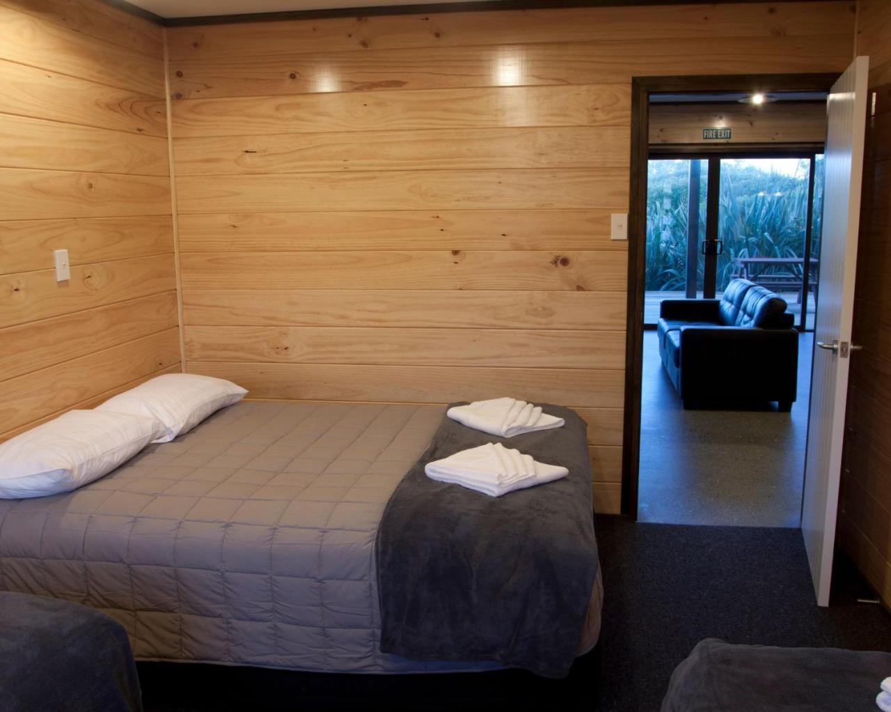 Greymouth Seaside Top 10 Holiday Park חדר תמונה