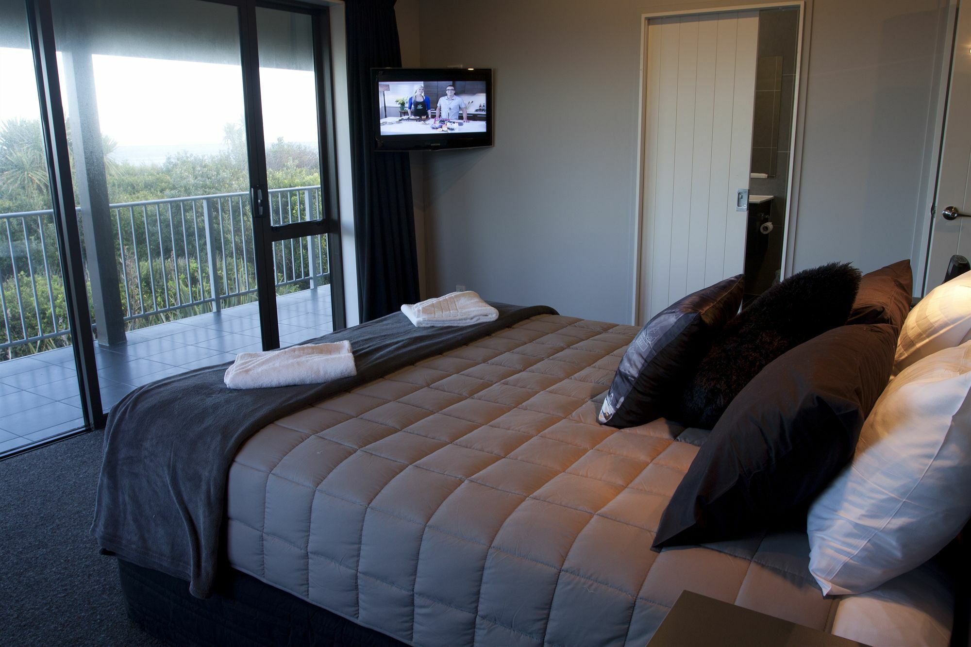Greymouth Seaside Top 10 Holiday Park מראה חיצוני תמונה